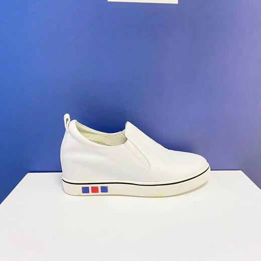 豪行内增高女鞋26376825 有色差 商品图1