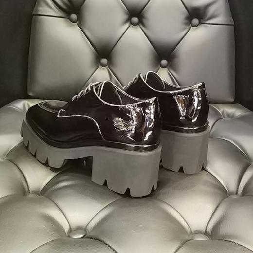 LFGJ 12801 春季新款 中性复古 松糕鞋 商品图4