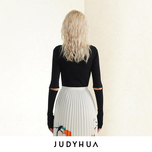 JUDYHUA 胸部镂空设计针织打底上衣 商品图5