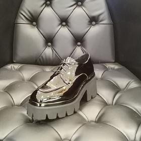 LFGJ 12801 春季新款 中性复古 松糕鞋