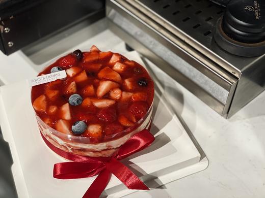 混合莓果提拉米苏生日蛋糕 商品图0