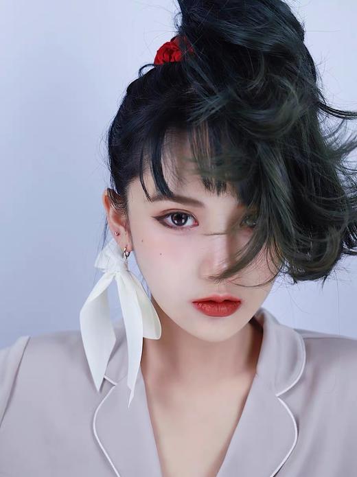 三人萌丨蝴蝶结耳钉2020年新款潮高级感耳环女气质韩国网红耳饰品 商品图2