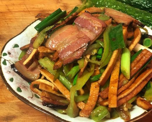 遵义本地烟熏香肠、腊肉500g 商品图5