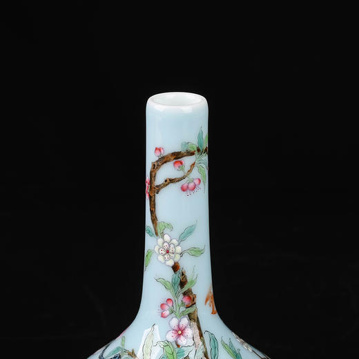 天青粉彩九桃荸荠瓶 商品图2