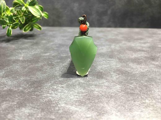 【御珠宫坊】碧玉蝉挂件 商品图1