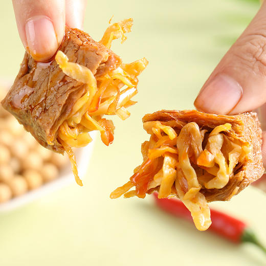福建手撕肉豆干素肉麻辣零食烤肉豆干酱香肉豆干125g*3袋 商品图3