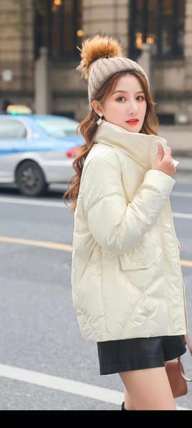 爱菲尚207#短款羽绒服