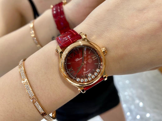 2021年新款 萧邦快乐钻石“中国红”
专柜新尺寸33mm！ 商品图12