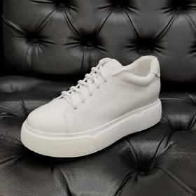 LFGJ.2262.低帮.圆头.系带.休闲百搭小白鞋。