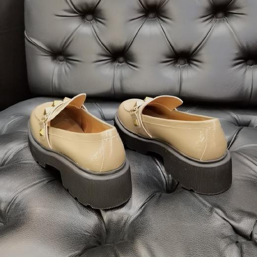 LFGJ    9215   厚底小皮鞋英伦复古时尚金属装饰单鞋。 商品图9