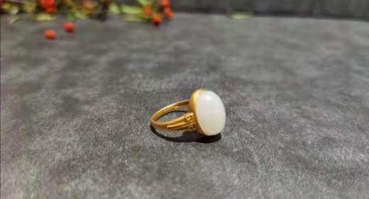 【御珠宫坊】金镶羊脂白玉戒指 商品图3