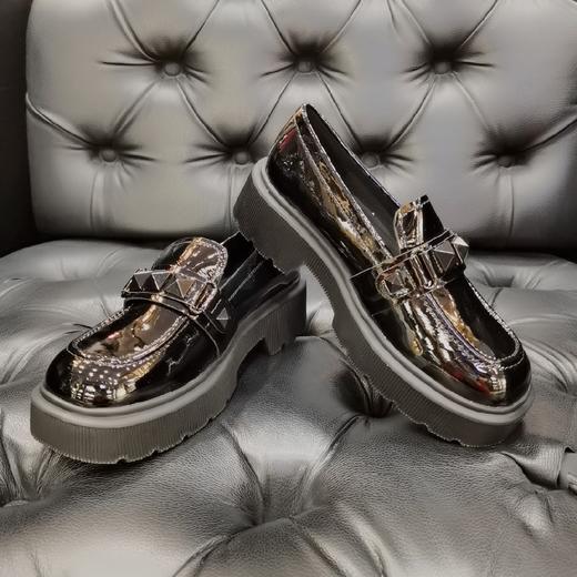 LFGJ    9215   厚底小皮鞋英伦复古时尚金属装饰单鞋。 商品图6