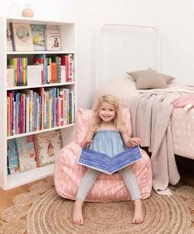 宅家焕新 | 宝宝吃饭要坐餐椅，那看书看电视该坐什么呢？