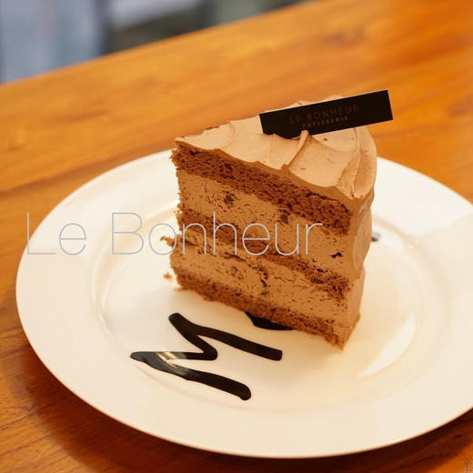 Brown · 奶油蛋糕（水果装饰应季水果） 商品图1