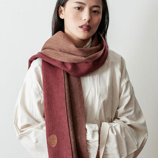 醍醐x迦入 100%牦牛绒围巾 【棕红浅咖双面双色】温暖透气 可作披肩围巾 男女皆适宜 商品图0