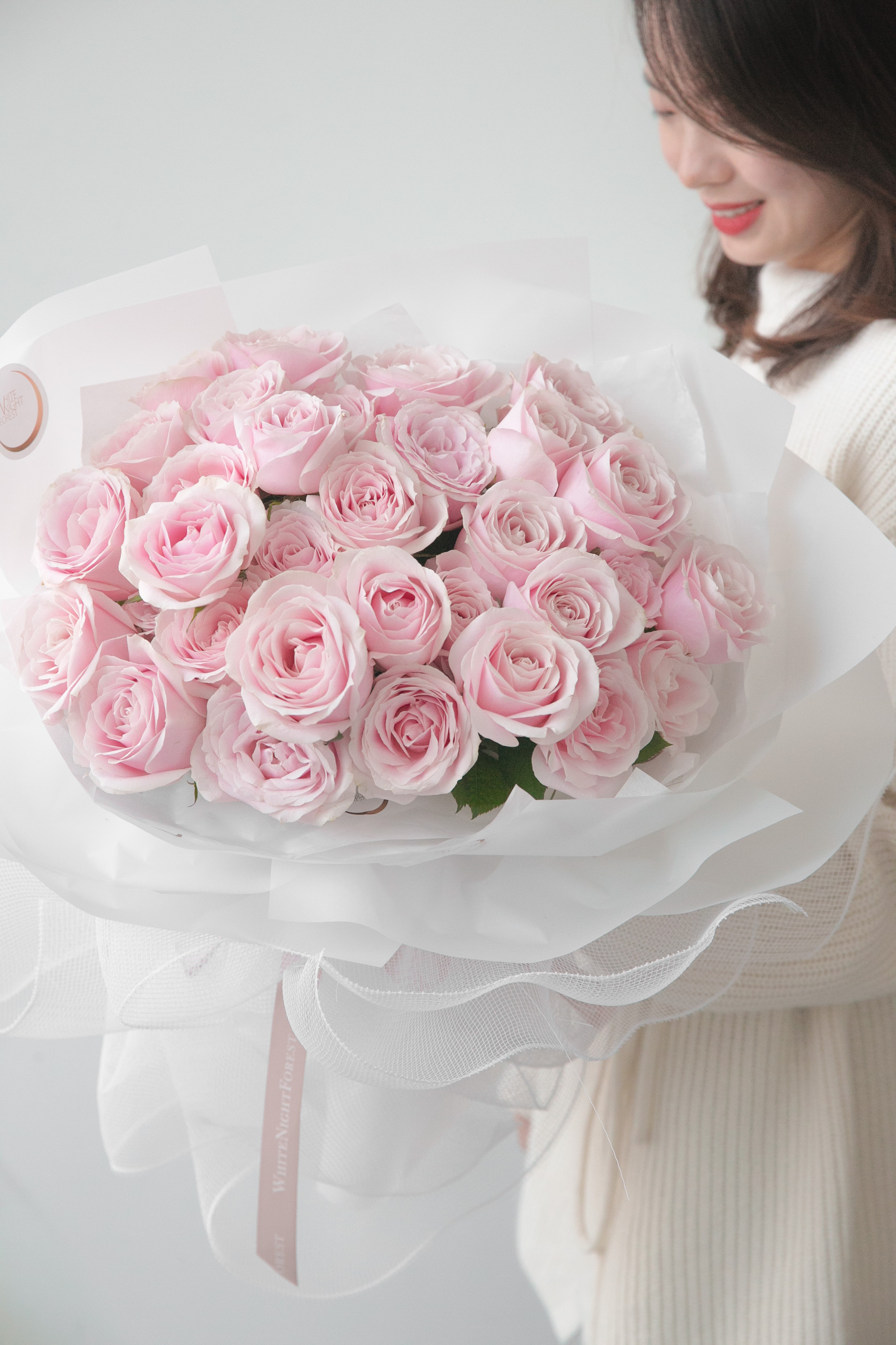 情人节<小白裙>粉玫瑰花束