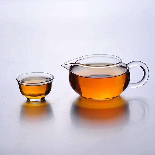 沧元红 滇红茶  明前头春一芽一叶、 香醇味甜，香气馥郁、 商品图3