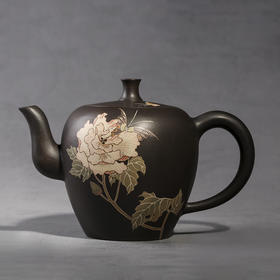 何健、王佳兮 合作壶