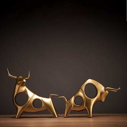 【家居摆件】*北欧创意现代金牛轻奢小摆件酒柜电视柜办公桌面家居装饰品摆设 商品图0