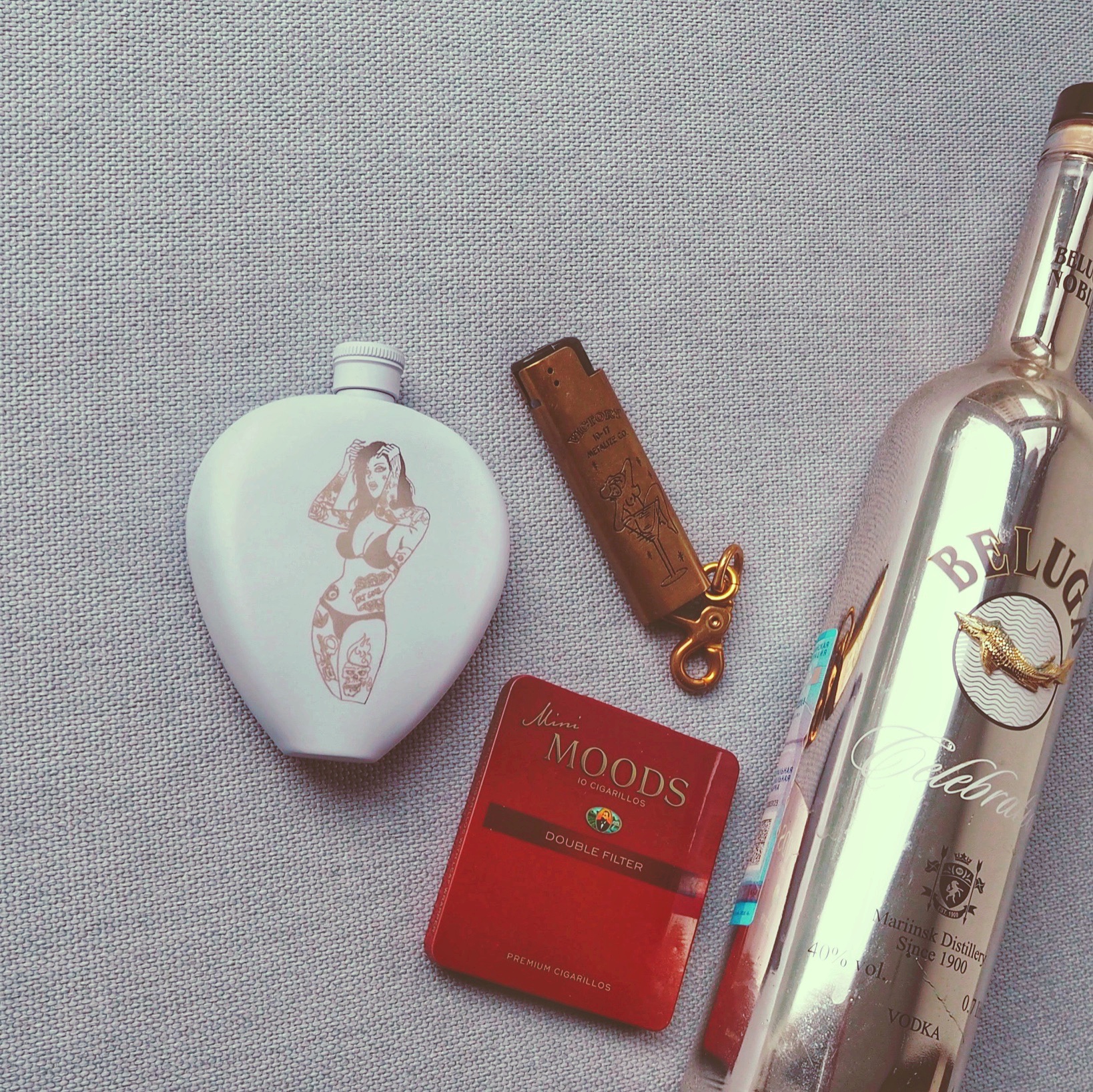 潮周边 - 威士忌酒壶