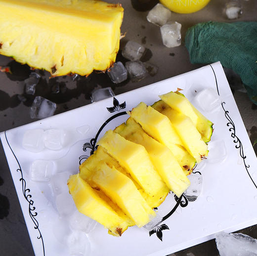 海南金钻凤梨🍍浓郁的果香、饱满的果肉、脆嫩爆汁的口感。是多少吃货们心心念念的那一口「甜蜜😋 商品图5