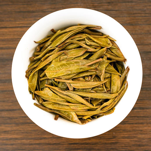 【21年铜箐河】生肖饼普洱生茶云南易武600年古树纯料280g龙珠 商品图0