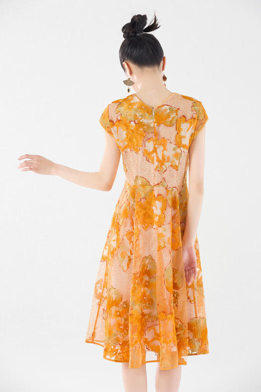 售罄【伯妮斯茵】萱草色连衣裙--《LSF》2S5932 商品图2