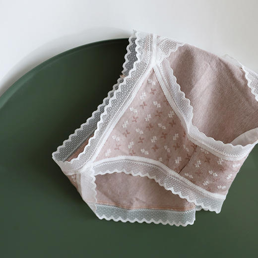 大长腿碎花高开叉内裤无痕春夏新款女内裤中腰三角裤 商品图0