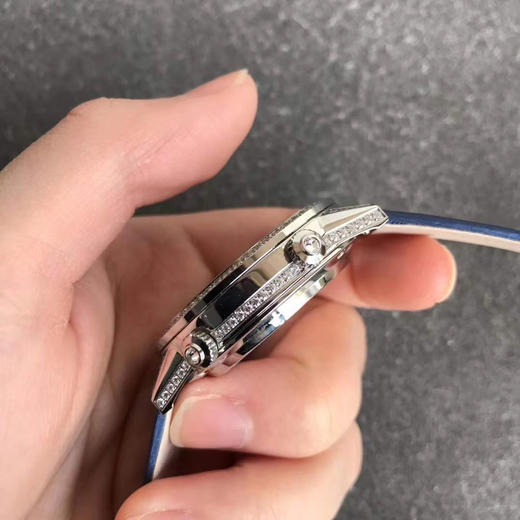 CC新品——绕月之旅 现在出发积家Rendez-Vous Moon Serenity约会系列月相腕表【V2升级修正版】【型号】3522420/480/23490/33490/32490 商品图14