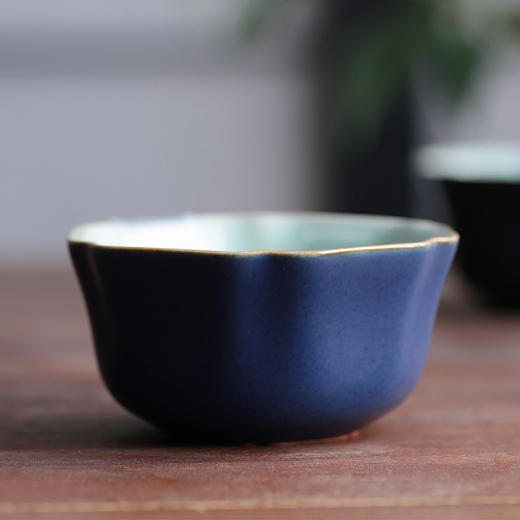 【问鼎】【黛蓝大菩提杯2入】景德镇茶盏小茶杯个人陶瓷茶具品茗杯单杯 商品图0