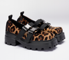 方头齿轮厚底运动扣带玛丽珍