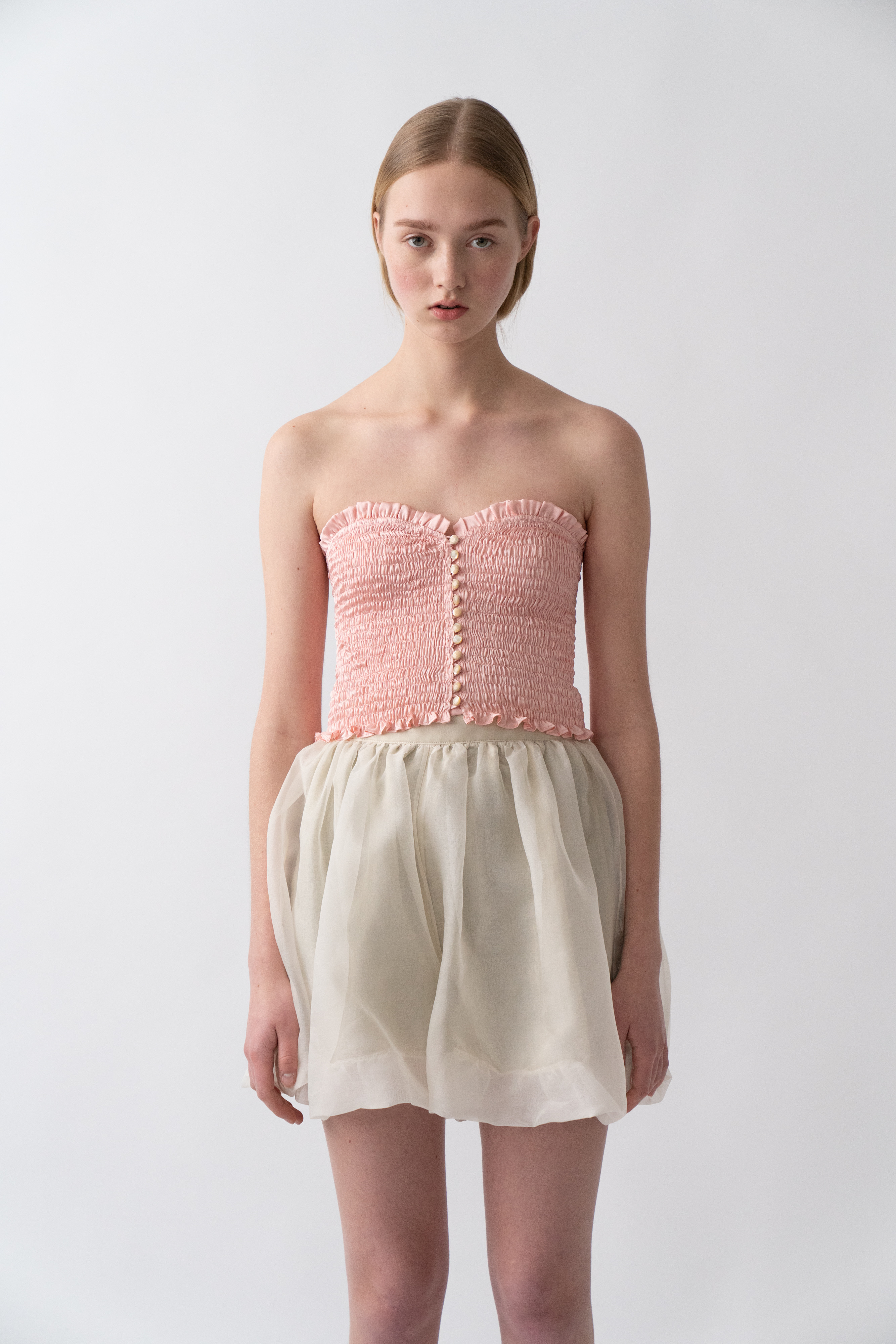 高腰真丝花苞短裤