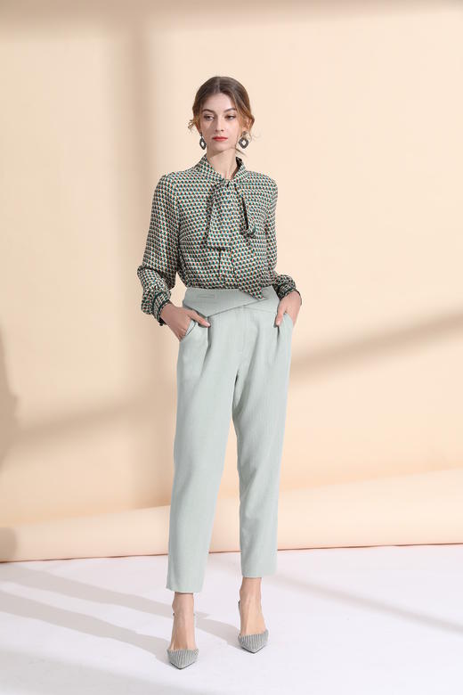 织带装饰拼接上衣（附飘带） 商品图4