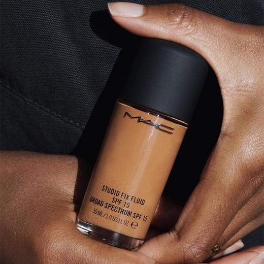 【油皮可选】美国 MAC魅可 聚光瓶保湿/经典无瑕轻透粉底液 SPF15/PA++ 30ml 商品图6