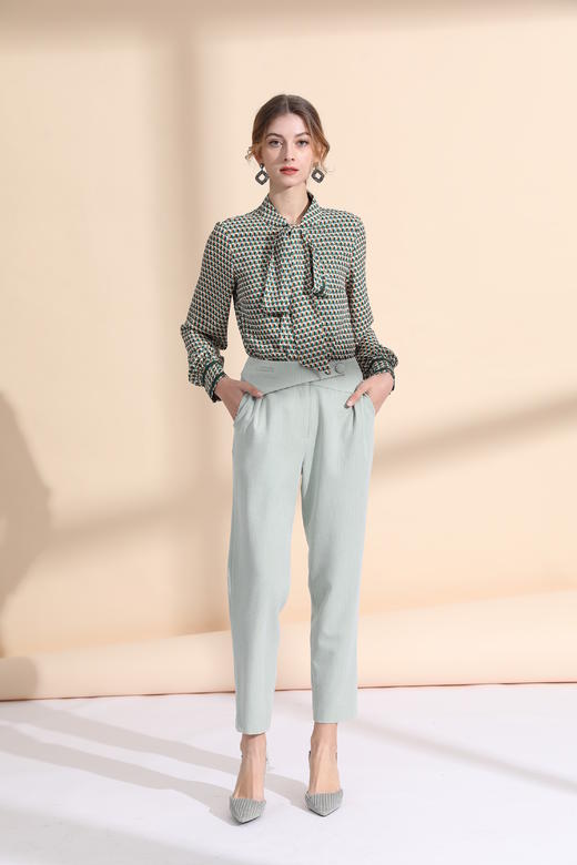 织带装饰拼接上衣（附飘带） 商品图3