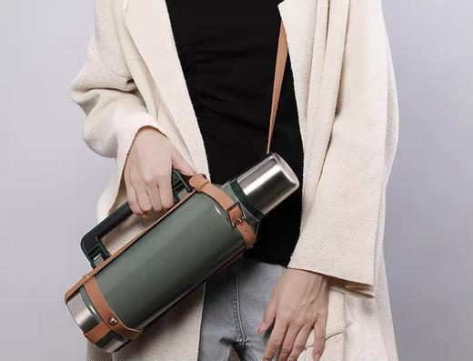 Stanley 皮质背带-驼色 (保温瓶用) 商品图3