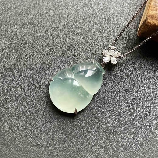 高冰种飘花厚庄翡翠大葫芦18k白金镶嵌 商品图2