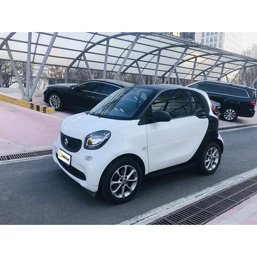 【月租-北京】smart fortwo 1.0L 52千瓦硬顶灵动版 商品图3
