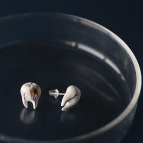 七口『蛀牙』 ｜手工软陶黏土耳环饰