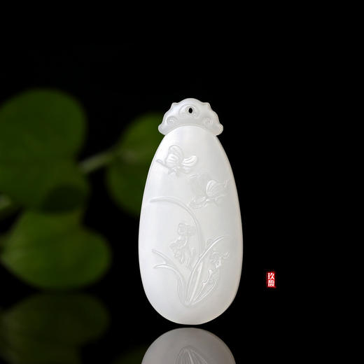 和田玉（羊脂玉）小玉牌挂件--连影在香中/8.77g 商品图0