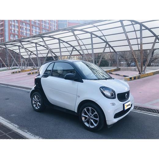 【月租-北京】smart fortwo 1.0L 52千瓦硬顶灵动版 商品图1