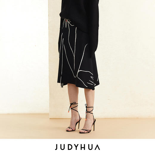 JUDYHUA 艺术感线条设计针织半身裙 商品图1