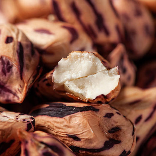 七彩花生 （2斤装） 商品图1