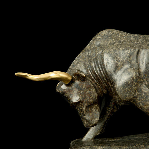 宇达青铜摆件 十二生肖牛《牛气冲天》创意装饰 家居工艺摆件  高24cm 商品图4