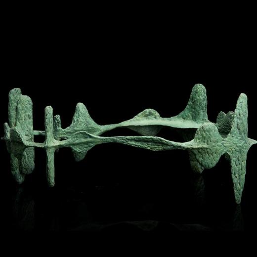 宇达青铜摆件  张伟作品《湖》限量99件 艺术摆件   长41.5cm 商品图1