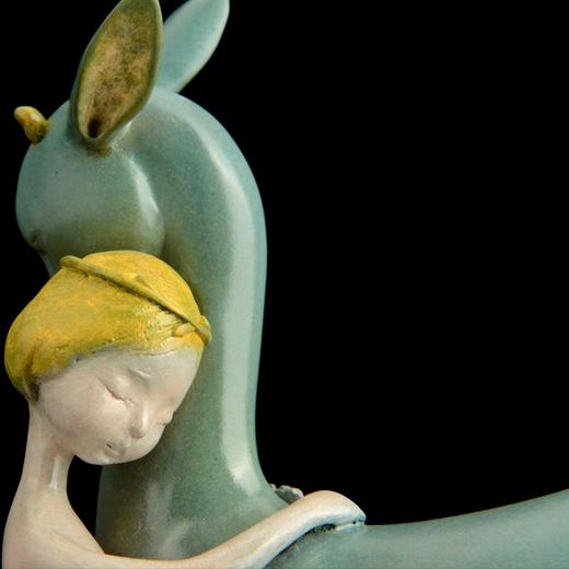 宇达青铜全铜摆件 俞科作品《聆听》限量99件 家居艺术装饰摆件  高27cm 商品图4