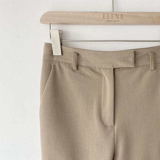 “新晋神裤” 卡其色高腰休闲直筒九分西裤 商品图8