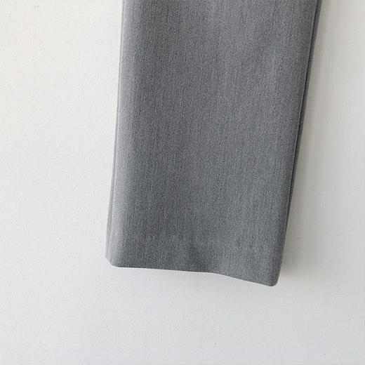 “新晋神裤” 灰色高腰休闲直筒九分西裤 商品图7