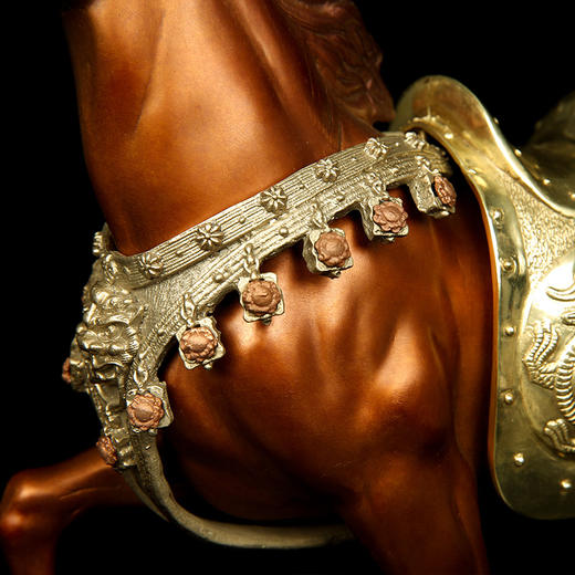 宇达青铜摆件 十二生肖马《马到成功》创意装饰 家居工艺摆件  高34.5cm 商品图3