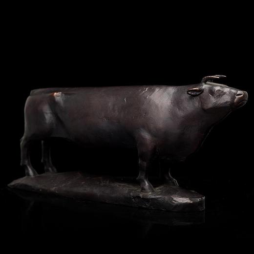 宇达青铜摆件  限量99件 
 乔迁作品《原野》艺术摆件   长38cm 商品图2